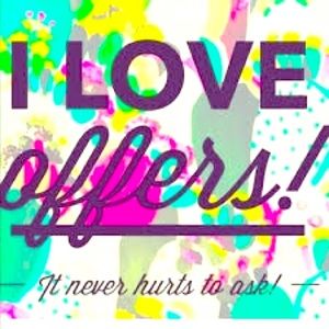 ✌️All reasonable offers accepted!✌️